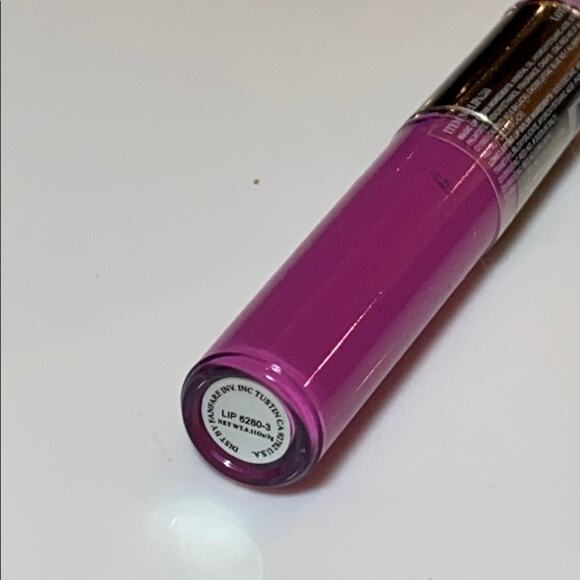 NEW Amuse 2-Way LIP GLOSS DUO Aloe Vera Vitamin E Purple Color Tint Shine 6280-3 - Picture 3 of 4